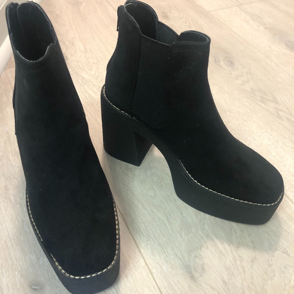 Steve Madden Platform